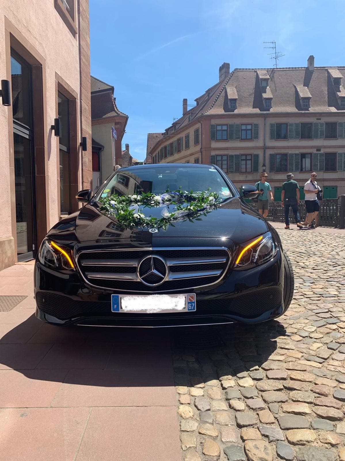 Berline VTC Strasbourg - vue arriere profil